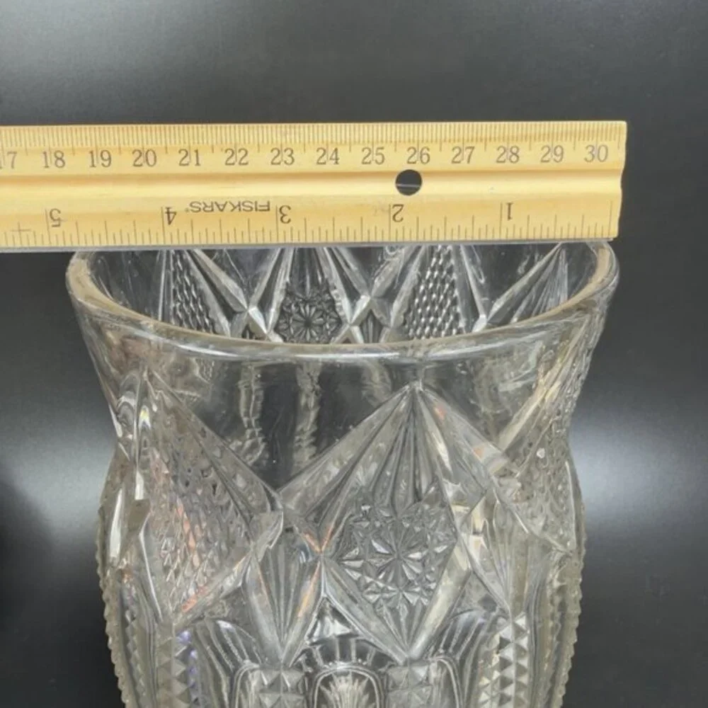 Early American Pressed Glass Clear Zipper‎ Diamond Star Manganese 365nm Green UV